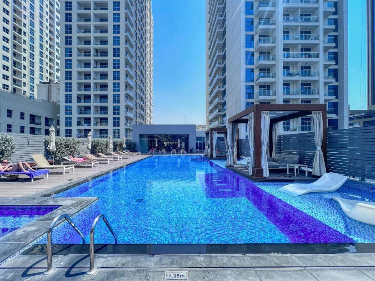 Spectacular In The Heart Of Marina Apartment