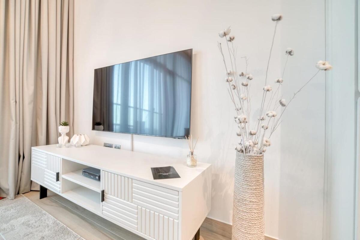 Apartment Spectacular In The Heart Of Marina