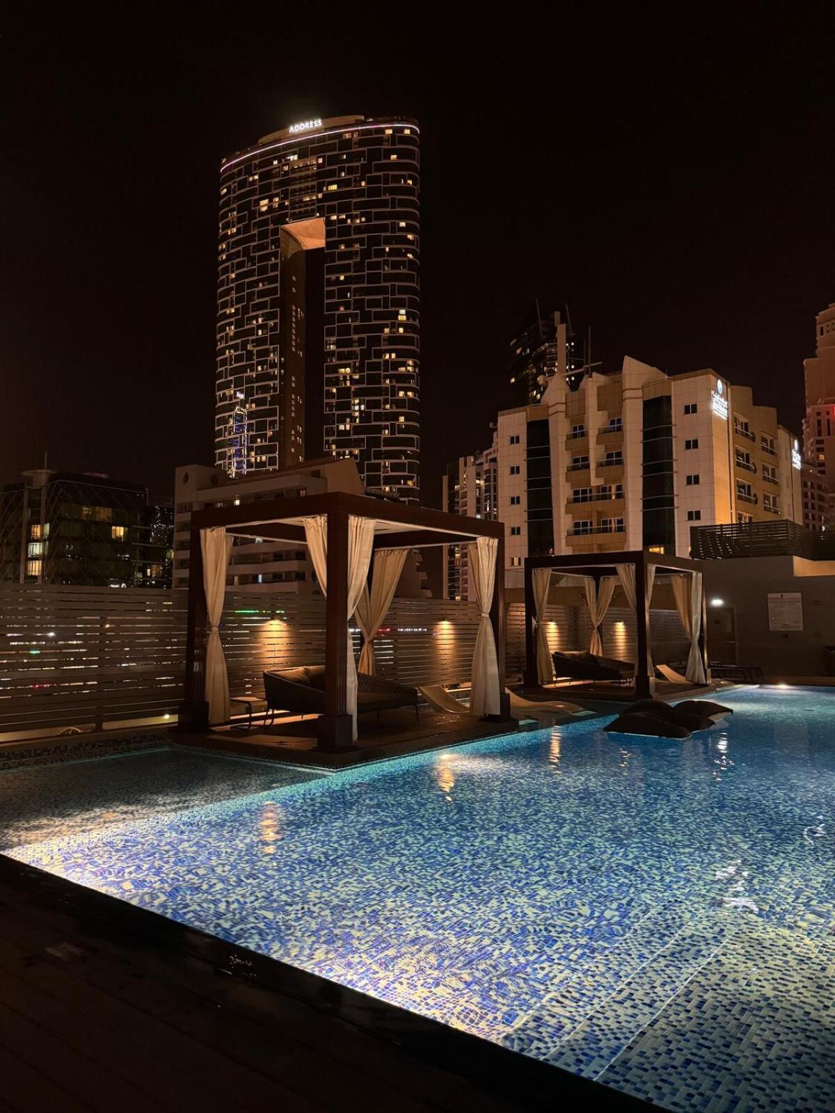 Spectacular In The Heart Of Marina Apartment